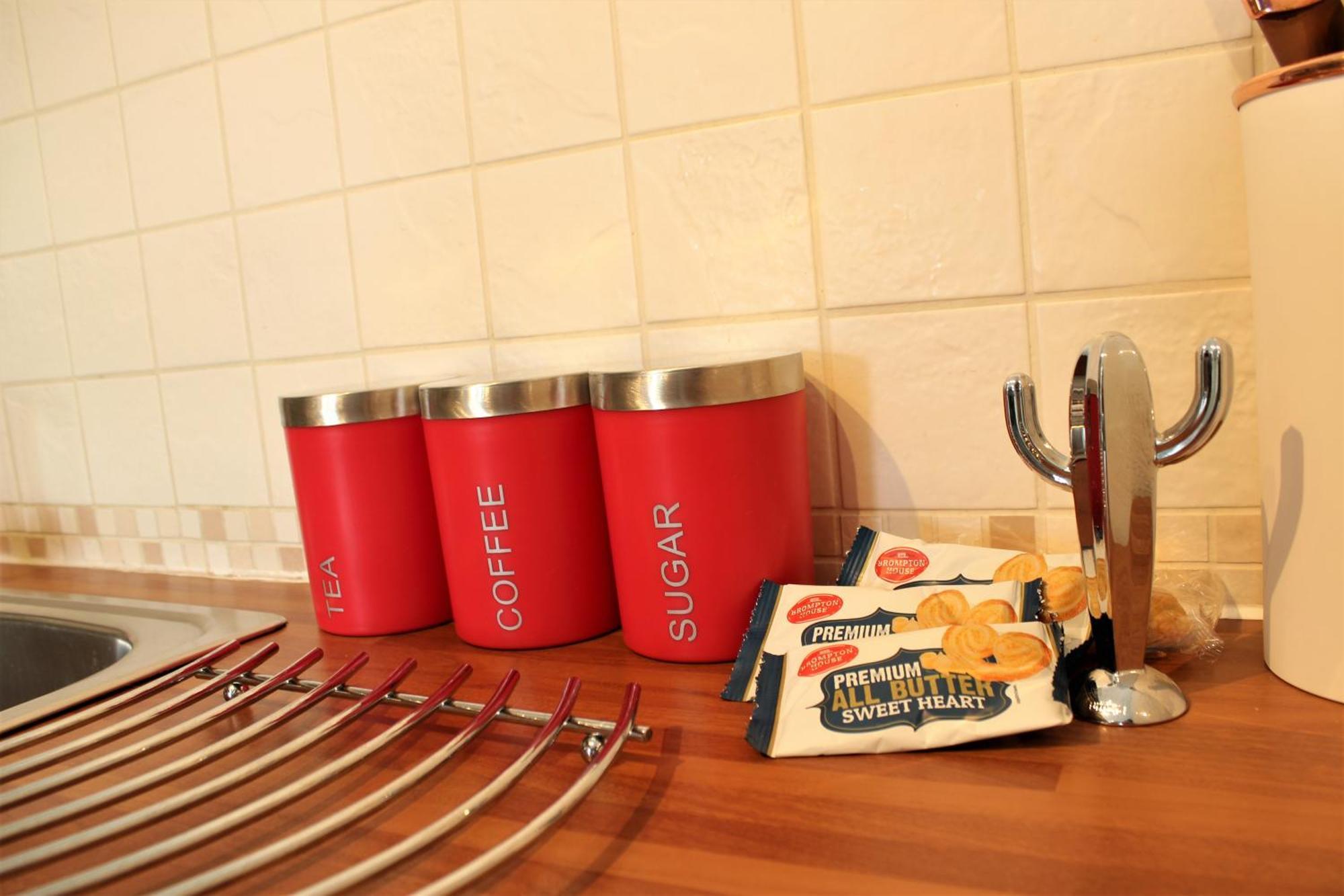 Empire Serviced Apartments Hinckley Exterior photo