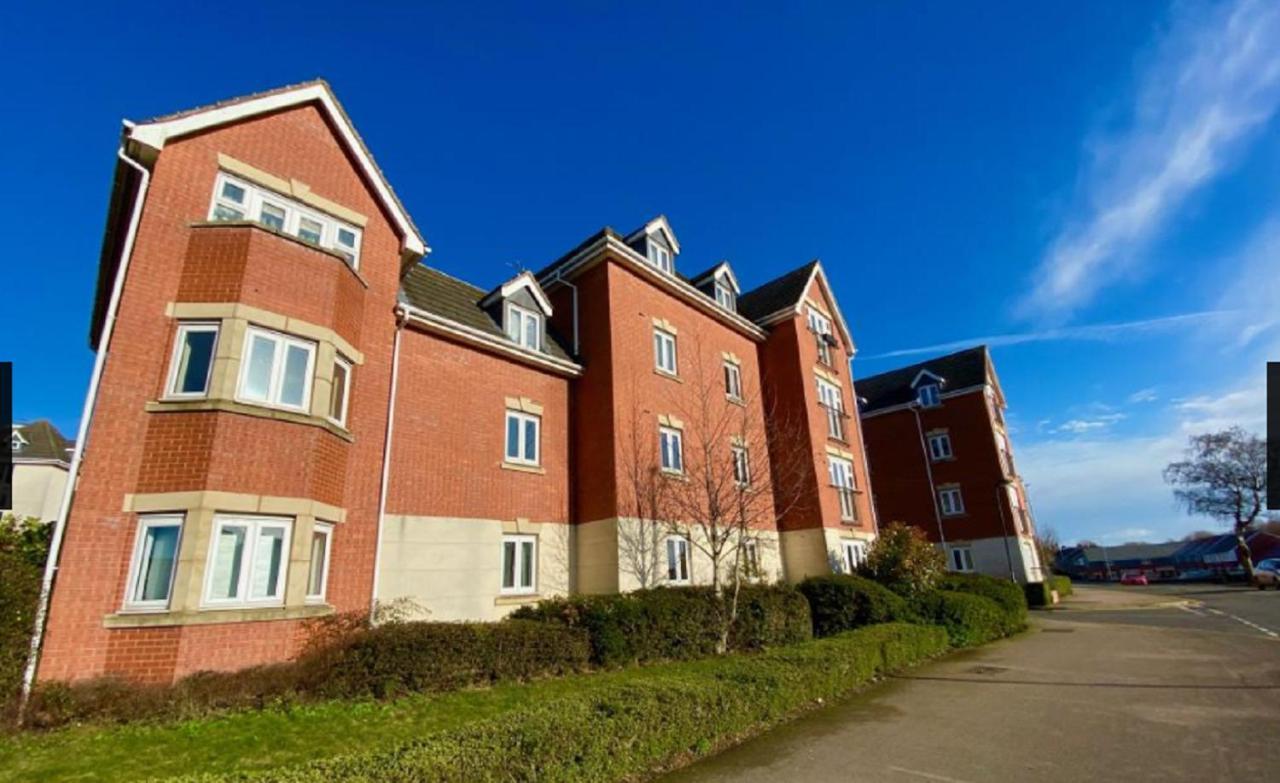 Empire Serviced Apartments Hinckley Exterior photo